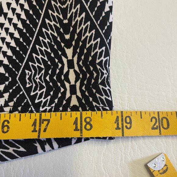 Rock 47 Wrangler Dress Sz Large Sheath Pullover Black Western Geometric Stretch - Picture 9 of 12